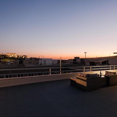 Апартаменты Gorgeous Retire With Breathtaking Acropolis View! Афины Экстерьер фото